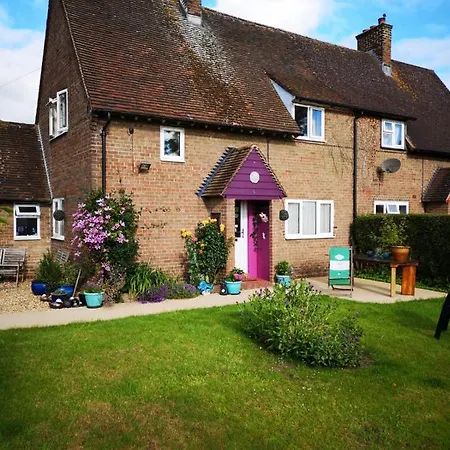 Avebury Life-3